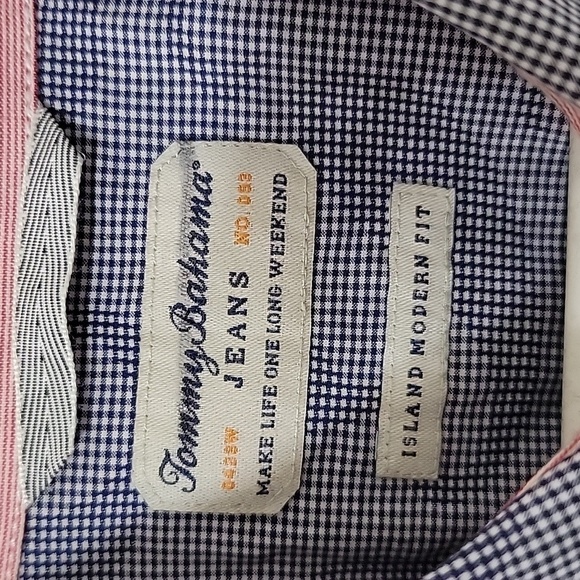 Tommy Bahama, Size L Blue Paisley Patterned Short Sleeve Button Down Shirt, EUC - Picture 3 of 11